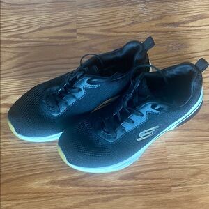 Skechers Black and White Athletic Sneakers Women’s size 7.5
